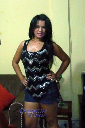 150273 - Yislaine Age: 33 - Colombia