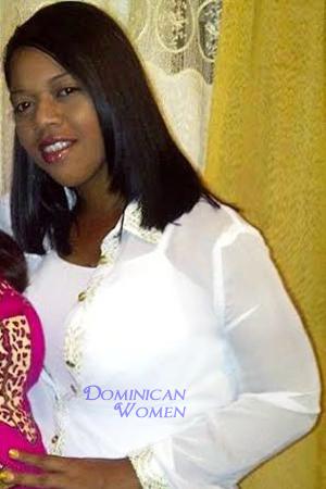 156360 - Gregory Age: 40 - Venezuela