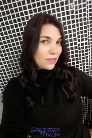 176033 - Adriana Age: 47 - Colombia