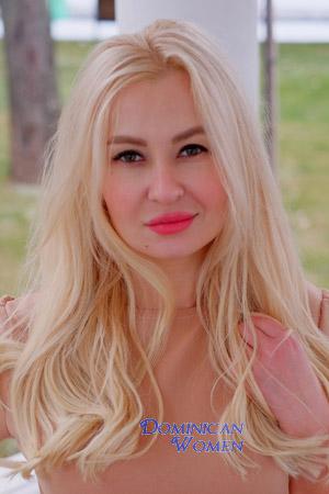 198647 - Natalia Age: 38 - Ukraine