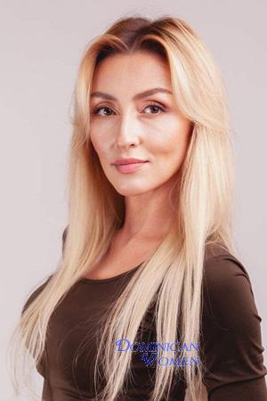 200251 - Svitlana Age: 45 - Ukraine