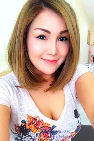 Ladies of Trang