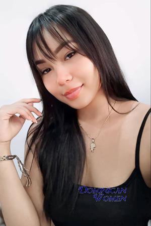 222639 - Daniela Age: 26 - Colombia