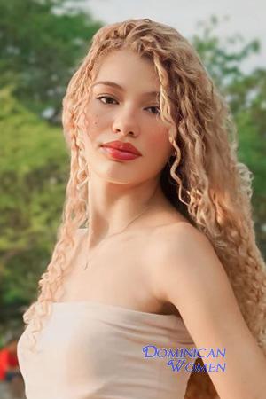 225773 - Adriana Age: 22 - Colombia