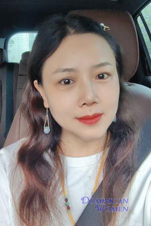 225872 - Lily Age: 48 - China