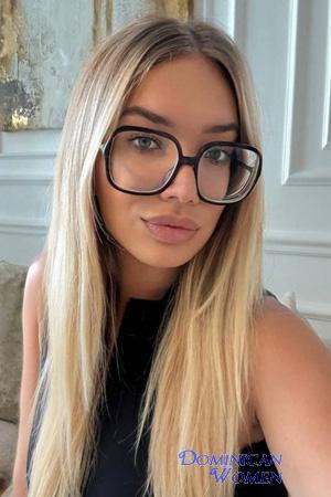 226611 - Diana Age: 22 - Ukraine