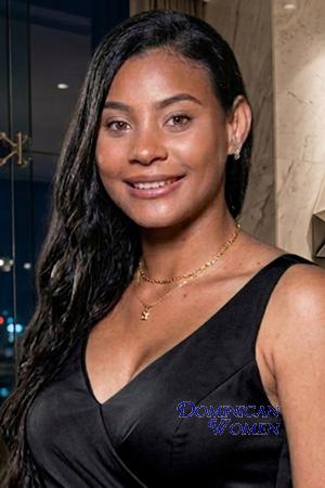 228318 - Nathacha Fernanda Age: 28 - Dominican Republic
