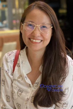 Philippines women