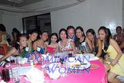 young-filipino-women-048