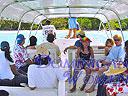 cartagena-women-boat-1104-12